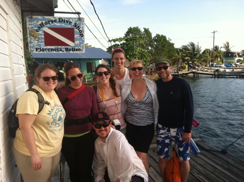 UNCW students waiting for their snorkle trip to Laughing Bird Caye