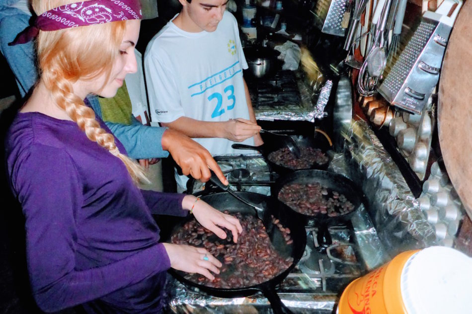 roasting cacao beans